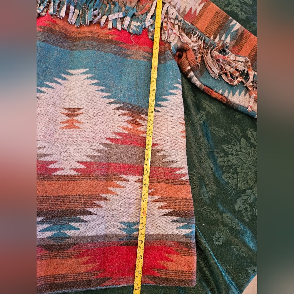 Southwestern Aztec Patterned Jacket - image 10